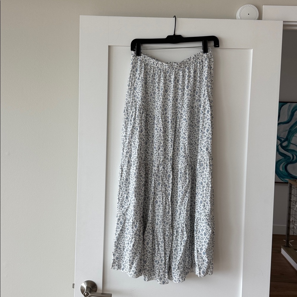 Brandy Melville Floral Maxi Skirt